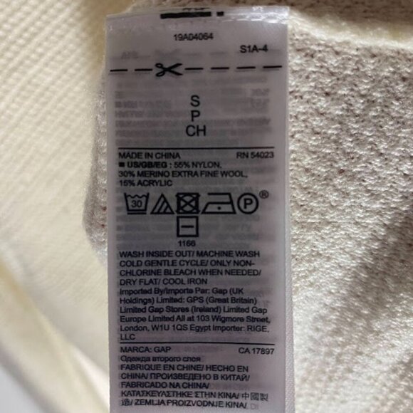 GAP Cream Merino Extra Fine Wool Blend Sweater - Picture 5 of 5